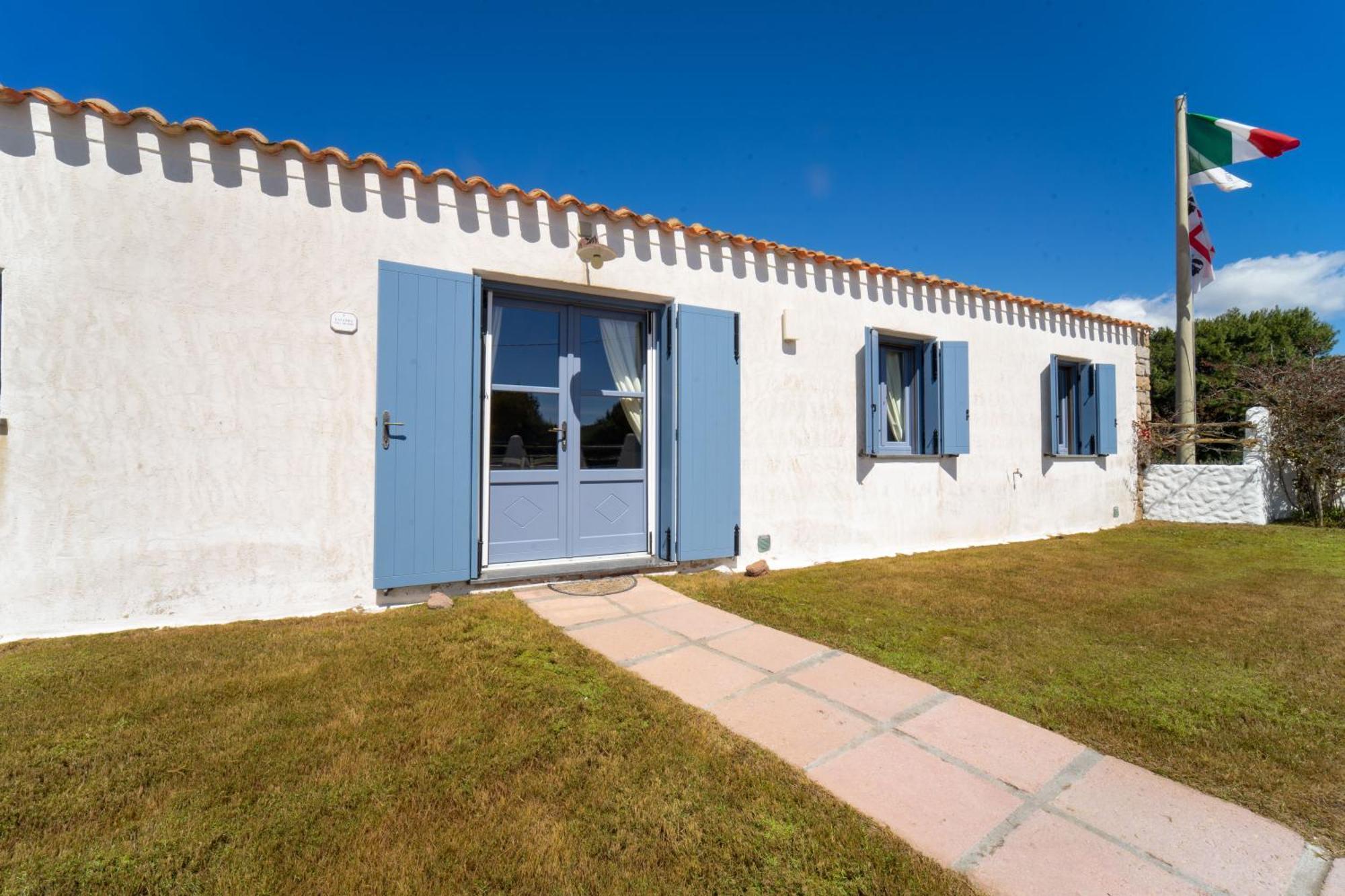 Residence Isola Dei Mori Сант-Антиоко Экстерьер фото