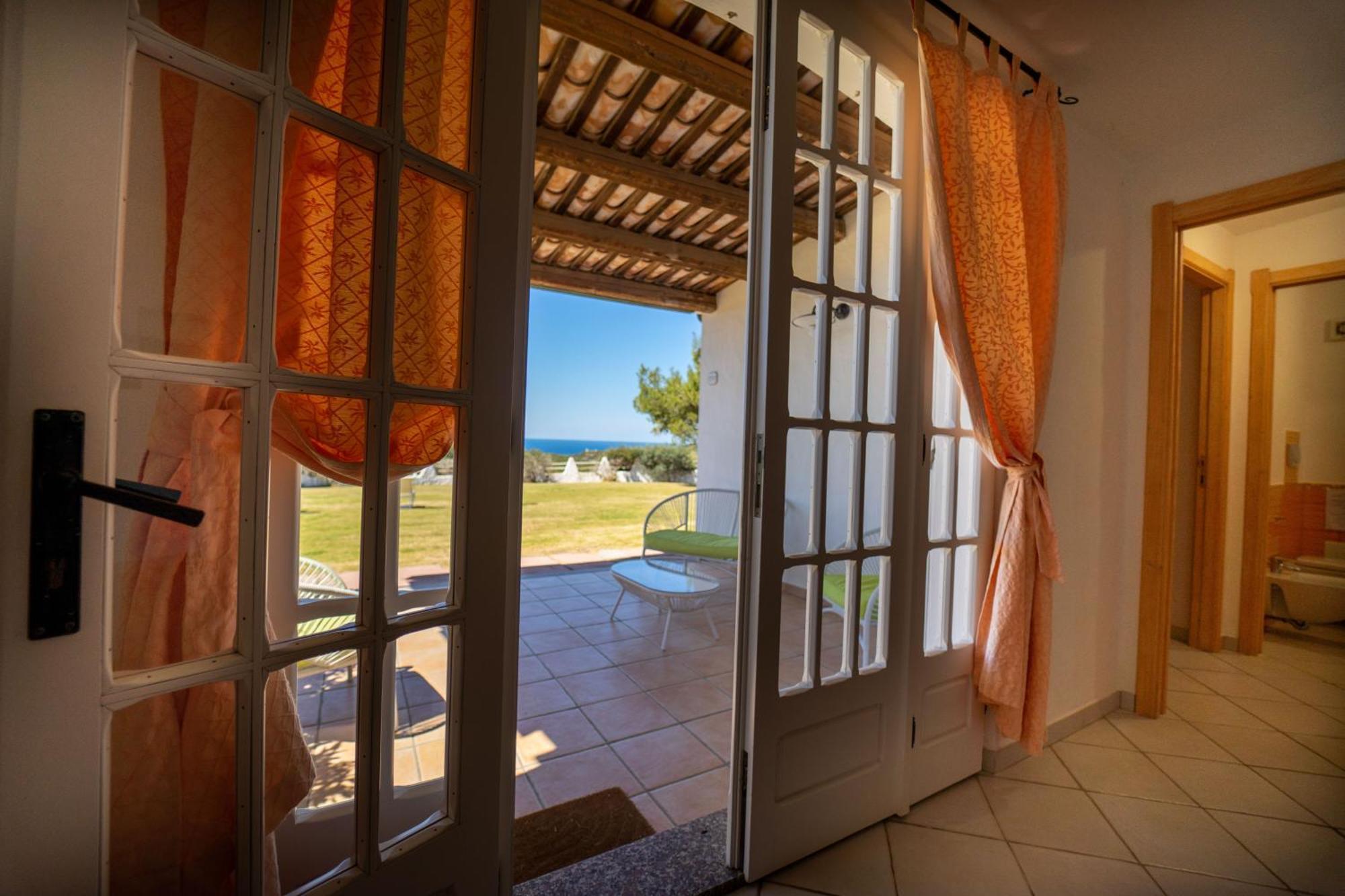 Residence Isola Dei Mori Сант-Антиоко Экстерьер фото