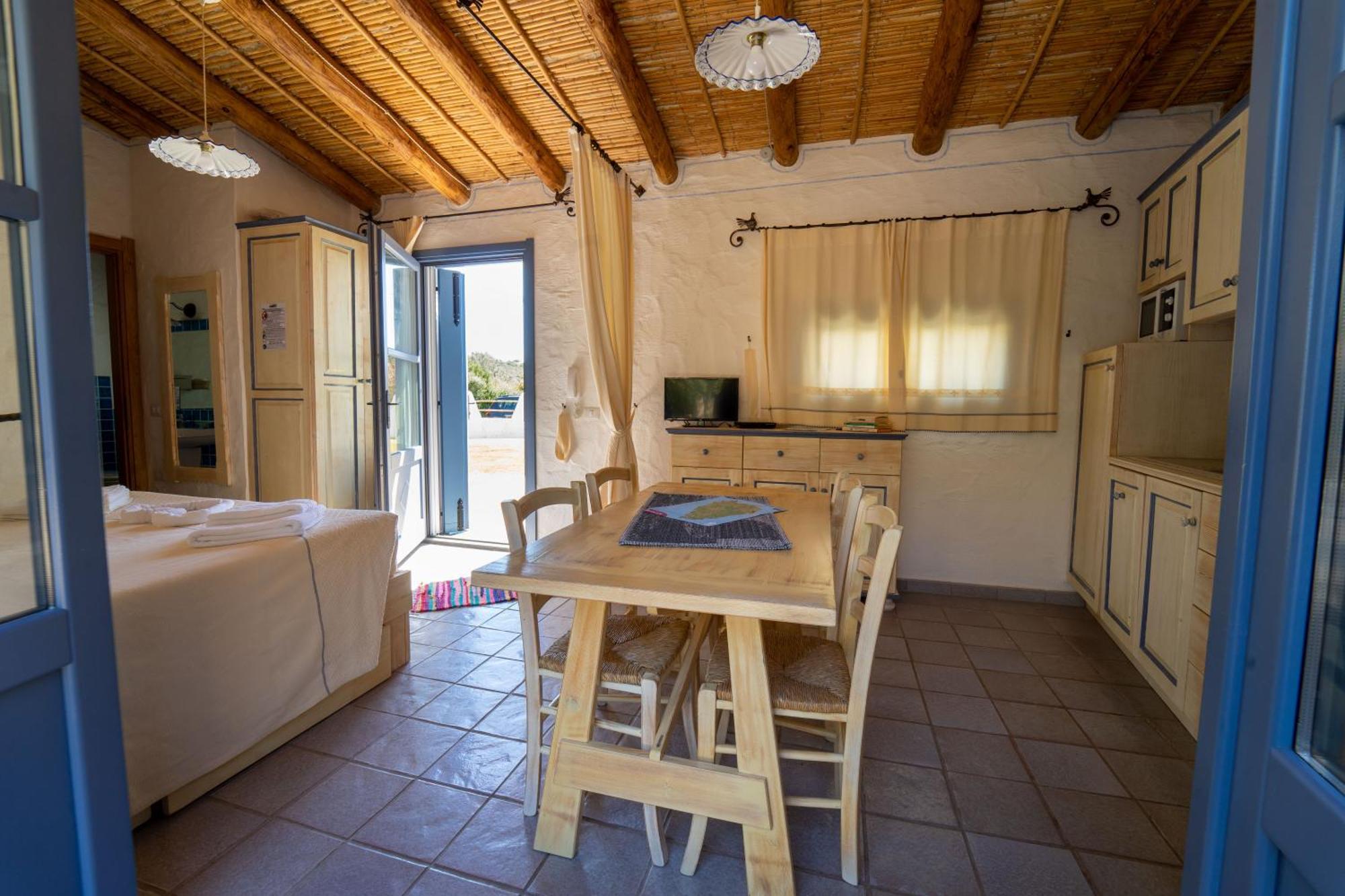 Residence Isola Dei Mori Сант-Антиоко Экстерьер фото